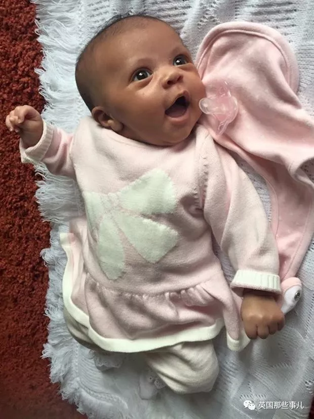 體型沒(méi)變生理期也正常 單身美女半夜忽然生了個(gè)娃 體型沒(méi)變生理期也正常 單身美女半夜忽然生了個(gè)娃