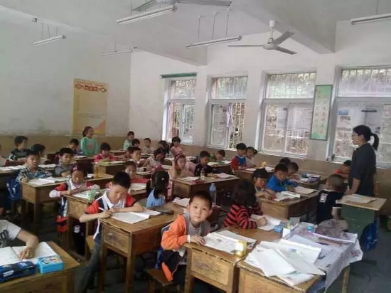 三門峽盧氏縣雙龍灣鎮(zhèn)中心小學(xué) 三門峽盧氏縣雙龍灣鎮(zhèn)中心小學(xué)