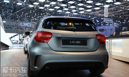 奔馳A45 AMG 奔馳A45 AMG