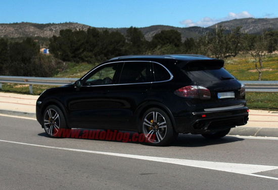 改款卡宴路試諜照 改款卡宴路試諜照