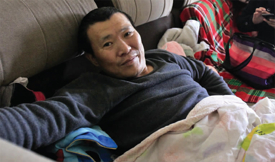 11月11日，李剛病情再次惡化，在眾多朋友的鼓勵(lì)下，他將再赴西安進(jìn)行手術(shù)治療