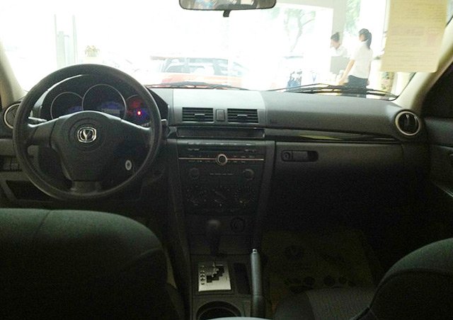 長(zhǎng)安CINTURX車(chē)型實(shí)車(chē)圖