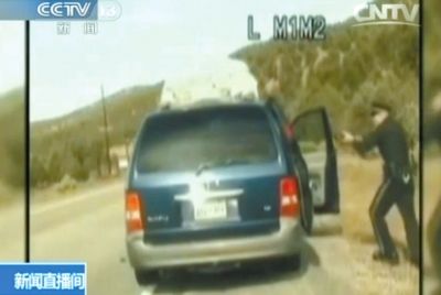 1察第一次讓費(fèi)雷爾下車。