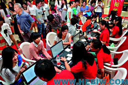 鶴壁市首屆姻緣會暨婚慶博覽會完美收官 鶴壁市首屆姻緣會暨婚慶博覽會完美收官