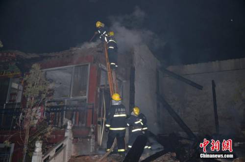 甘肅永靖縣雷音寺發(fā)生火災(zāi)