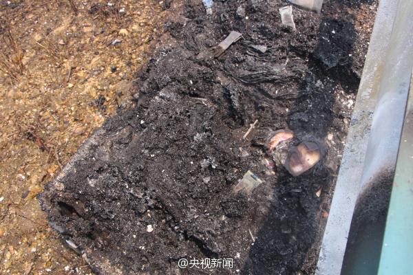 廣西運(yùn)鈔車(chē)起火燒毀11箱鈔票 廣西運(yùn)鈔車(chē)起火燒毀11箱鈔票