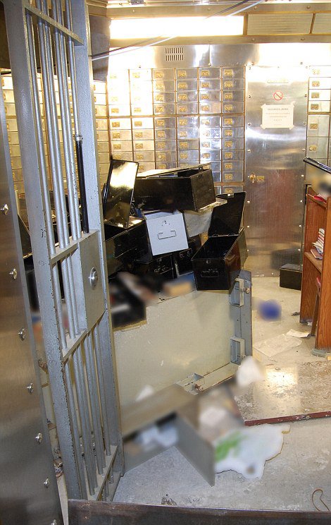 英國史上最大盜竊案現(xiàn)場曝光 英國史上最大盜竊案現(xiàn)場曝光