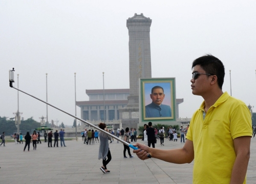 孫中山巨幅畫像亮相天安門廣場 孫中山巨幅畫像亮相天安門廣場