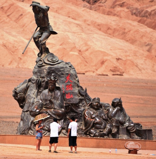 火焰山地表溫度達68℃ 火焰山地表溫度達68℃