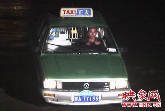 肇事嫌疑車輛及司機照片。