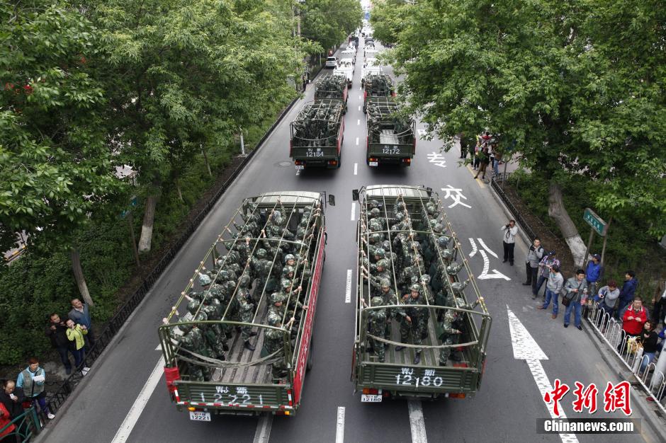 交通管制期間禁止一切車輛通行 交通管制期間禁止一切車輛通行