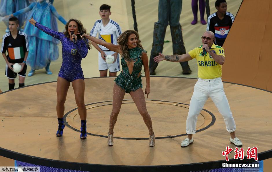 北京時(shí)間6月13日凌晨2時(shí)，巴西世界杯正式拉開(kāi)帷幕。