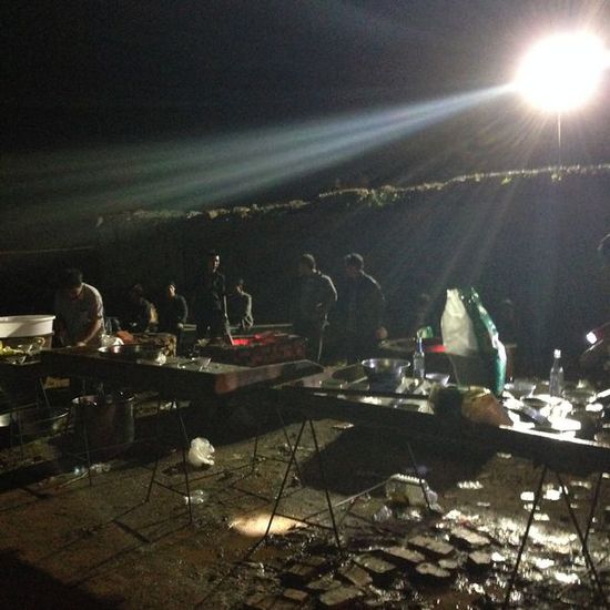 龍頭山鎮(zhèn)災(zāi)民安置點(diǎn)。澎湃新聞 程藝輝 圖