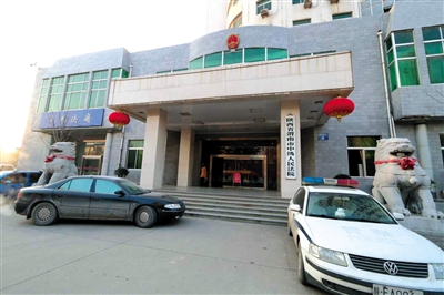 李宏亮在被違規(guī)辦理了監(jiān)外執(zhí)行后，再犯命案。