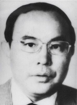 胡玉興 現(xiàn)年59歲，外逃前任山西省太原市住房制度改革辦公室主任，2002年7月逃往澳大利亞或新西蘭。