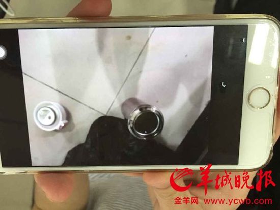 阿鈴被灌尿的水杯 阿鈴被灌尿的水杯