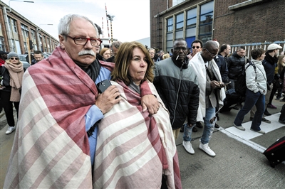 扎芬特姆國(guó)際機(jī)場(chǎng)，乘客被緊急疏散。圖/CFP