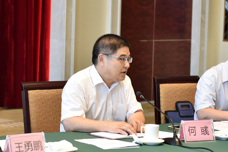 省委宣傳部副部長、省委網(wǎng)信辦主任何彧