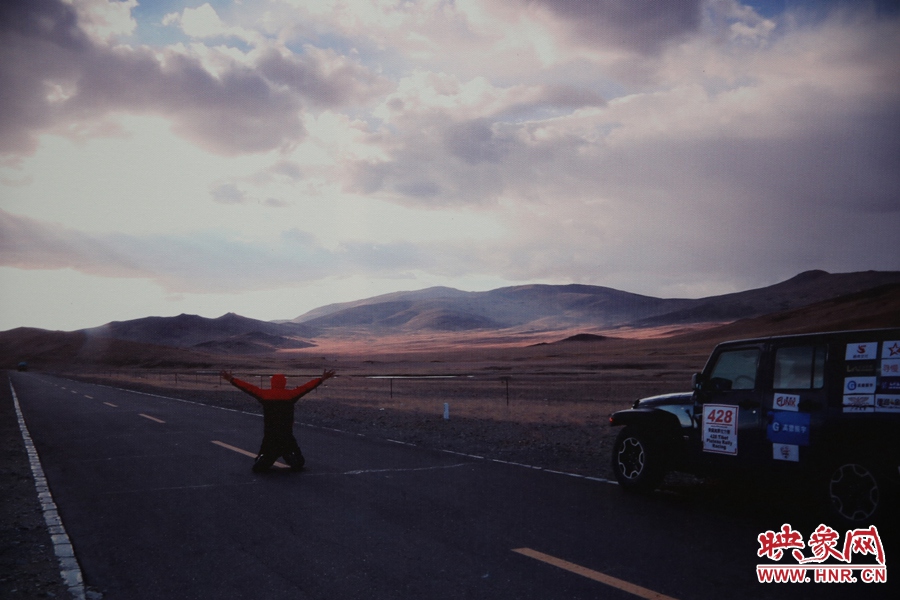 賽車的世界、更是男人的世界。圖為部分參展攝影作品。