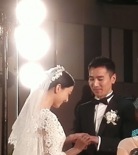 趙又廷與高圓圓臺(tái)北大婚 趙又廷與高圓圓臺(tái)北大婚