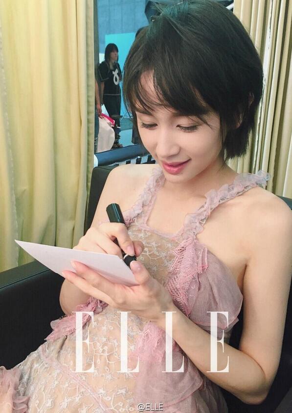 “歡樂(lè)頌五美”同框拍大片 你最喜歡誰(shuí)？