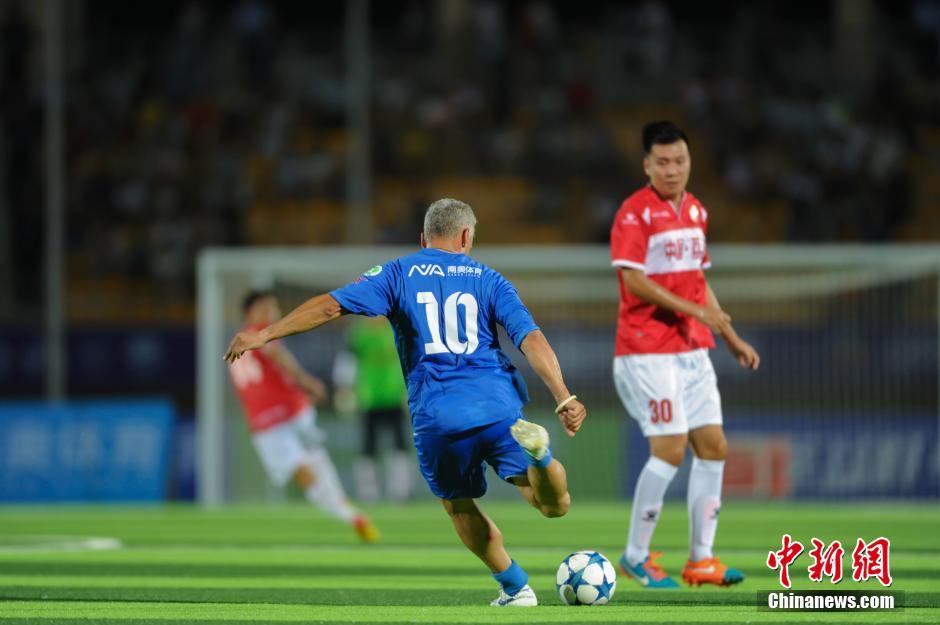 中國元老明星足球隊(duì)?wèi)?zhàn)勝意大利傳奇巨星隊(duì) 中國元老明星足球隊(duì)?wèi)?zhàn)勝意大利傳奇巨星隊(duì)