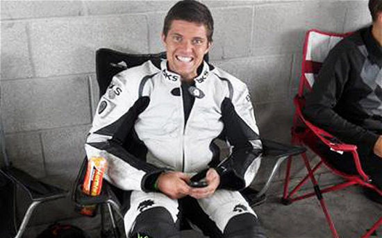 英國一士兵因看不懂訓(xùn)練地圖跳入懸崖喪命(圖) 英國一士兵因看不懂訓(xùn)練地圖跳入懸崖喪命(圖)