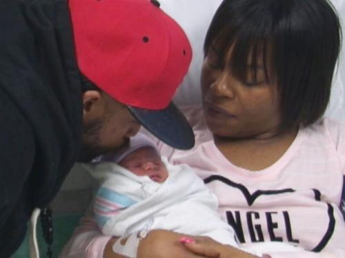 俄亥俄州一對同為元旦生日的夫妻，就在剛剛過去的1月1日，又生下了自己的女兒。