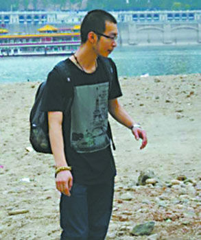 喜歡考古的小楊。受訪者供圖