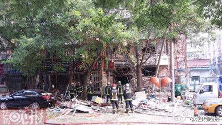 北京一民宅發(fā)生爆炸震感強(qiáng)烈 多名居民受傷 北京一民宅發(fā)生爆炸震感強(qiáng)烈 多名居民受傷
