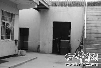 昨日下午，延長縣第二幼兒園的廁所前已拉起警戒線