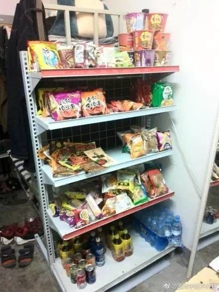 這個(gè)學(xué)校的男生宿舍火了！女同學(xué)都喊著要嫁