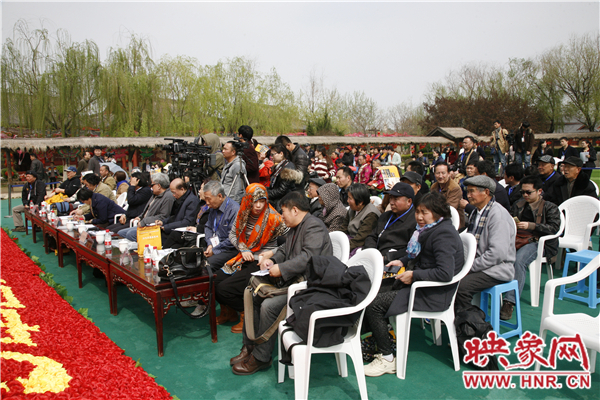 中國皮影“山花獎(jiǎng)”展演大賽4月2日盛大舉行 中國皮影“山花獎(jiǎng)”展演大賽4月2日盛大舉行