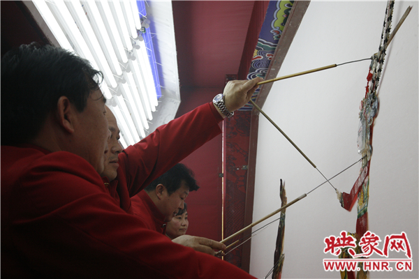 中國皮影“山花獎(jiǎng)”展演大賽4月2日盛大舉行 中國皮影“山花獎(jiǎng)”展演大賽4月2日盛大舉行