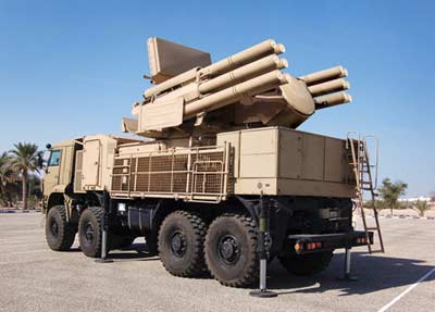 資料圖:俄羅斯“鎧甲”-S1輪式自行防空系統(tǒng) 資料圖:俄羅斯“鎧甲”-S1輪式自行防空系統(tǒng)