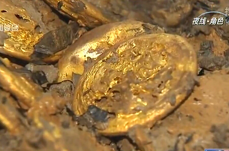 西漢?；韬蚰钩鰣D金餅187枚