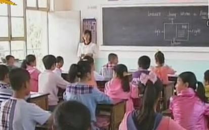 老師：您的工資和績效要漲了！