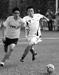 　海馬汽車隊(duì)建隊(duì)已久，曾參加過全國性的草根足球聯(lián)賽，并取得過好名次