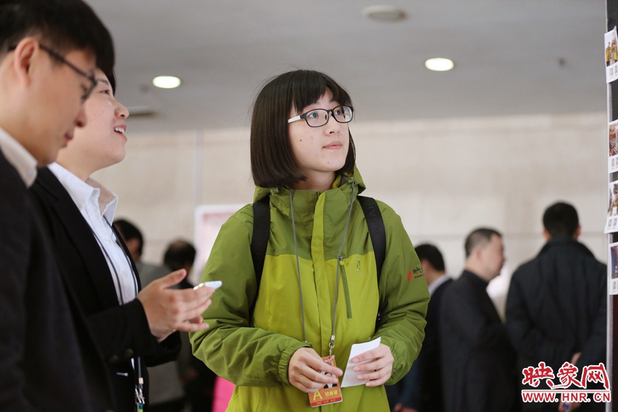 解答咨詢大象融媒的樂天。